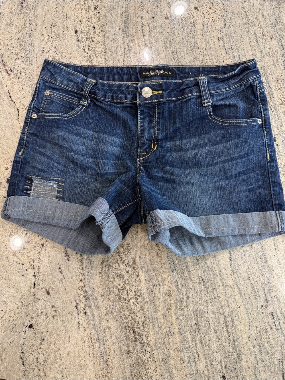 Vintage Southpole Ladies Dark Blue Denim Roll-Cuff Shorts Buckle Pockets Size 13